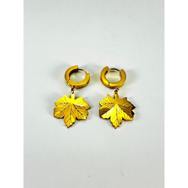 Gold Yaprak Detaylı Küpe